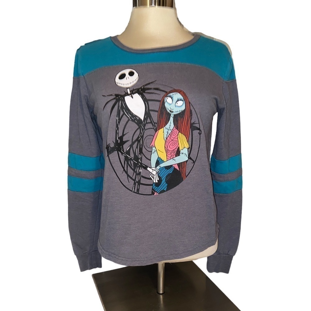 Disney The Nightmare Before Christmas T-shirt Jack & Sally on from Size Small